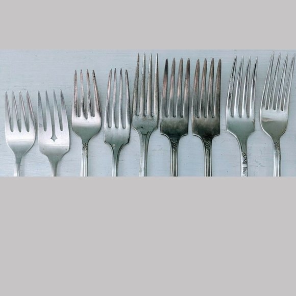 Mixed Lot 9 Antique Silver Plated Flatware Forks, Oxford Holmes & Edwards & More - Picture 2 of 13